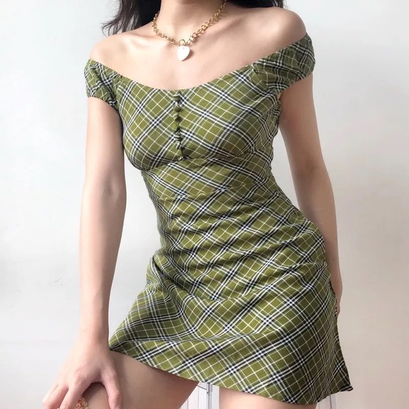 🌿Green Nova Check Dress🌿 - Picture 2 of 4